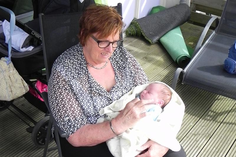 150517-1642-DSCN3052-deel.JPG - ASCII