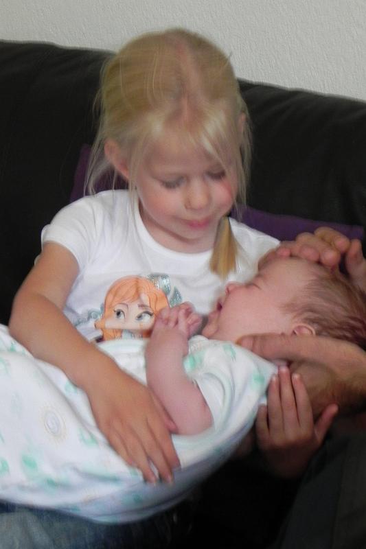 150624-1915-DSCN3060-deel.JPG - ASCII