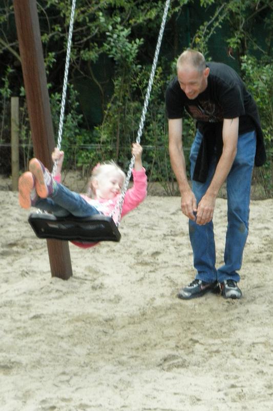 150819-1420-P8190526-deel.JPG - ASCII